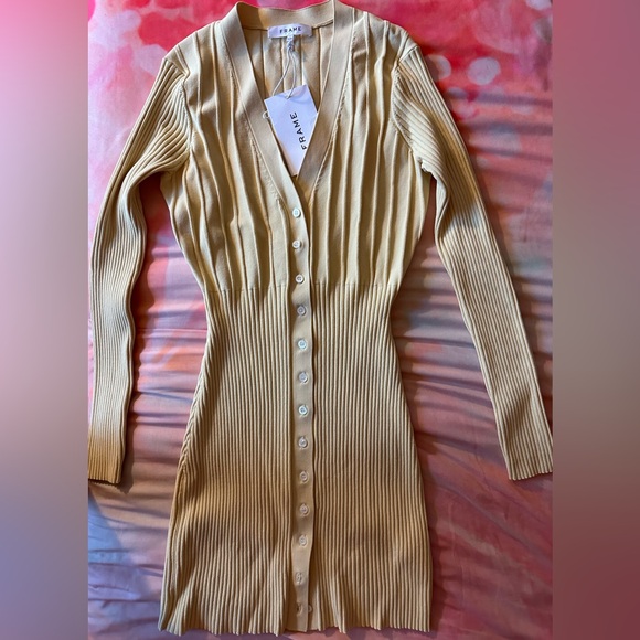 Frame - Long Rib Cardi in Butter - Picture 4 of 6